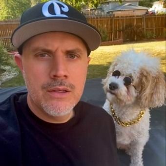 Avatar for davejonthemic